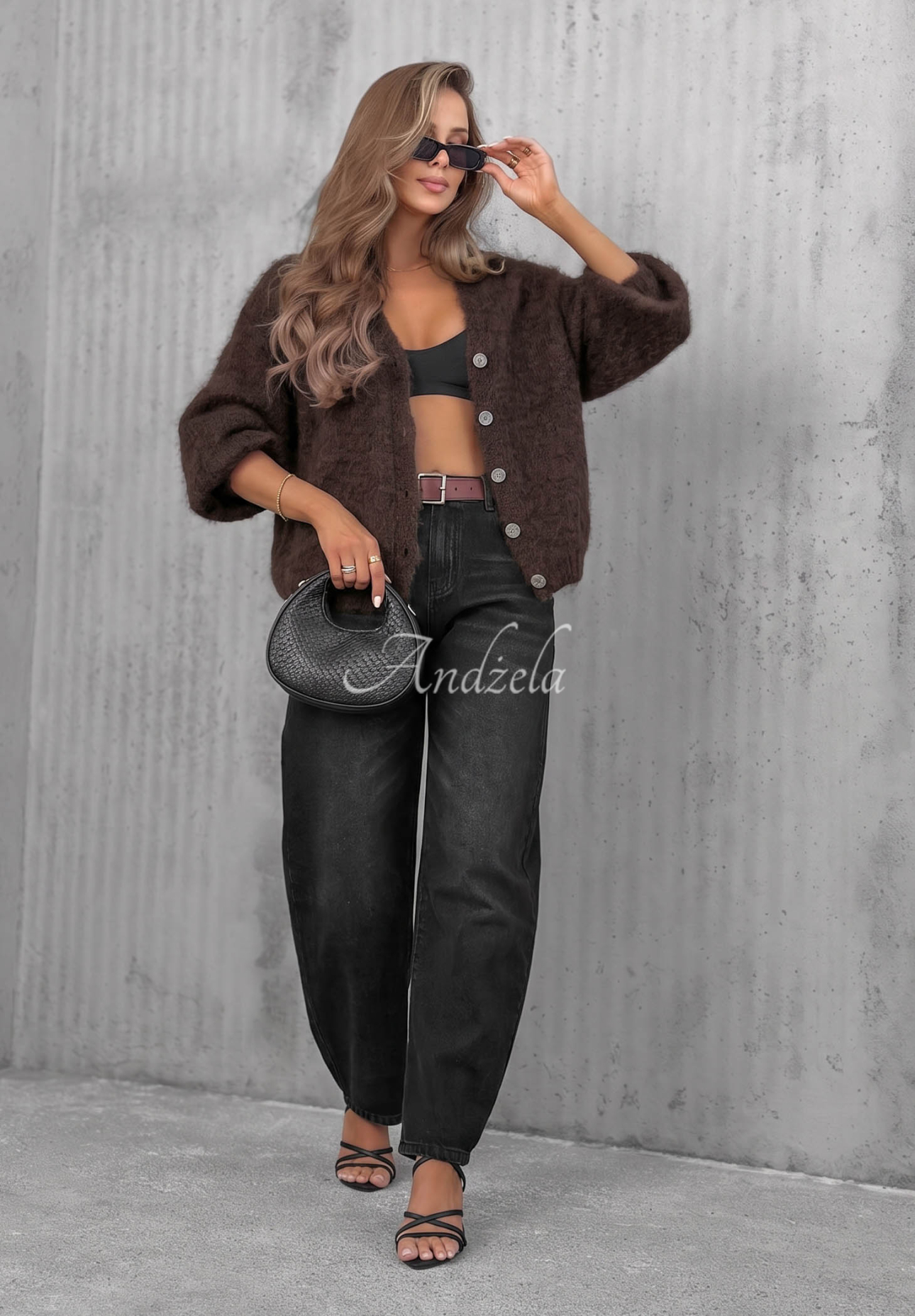 Krátky mohérový kardigan so zapínaním Sugar Cloud čokoládový