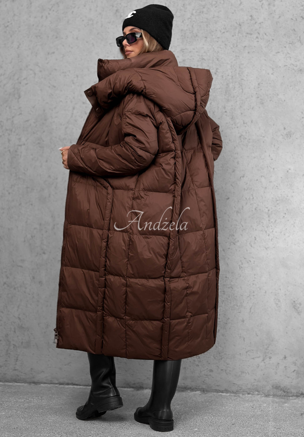 Dlhá páperová bunda s kapucňou Want Winter čokoládová