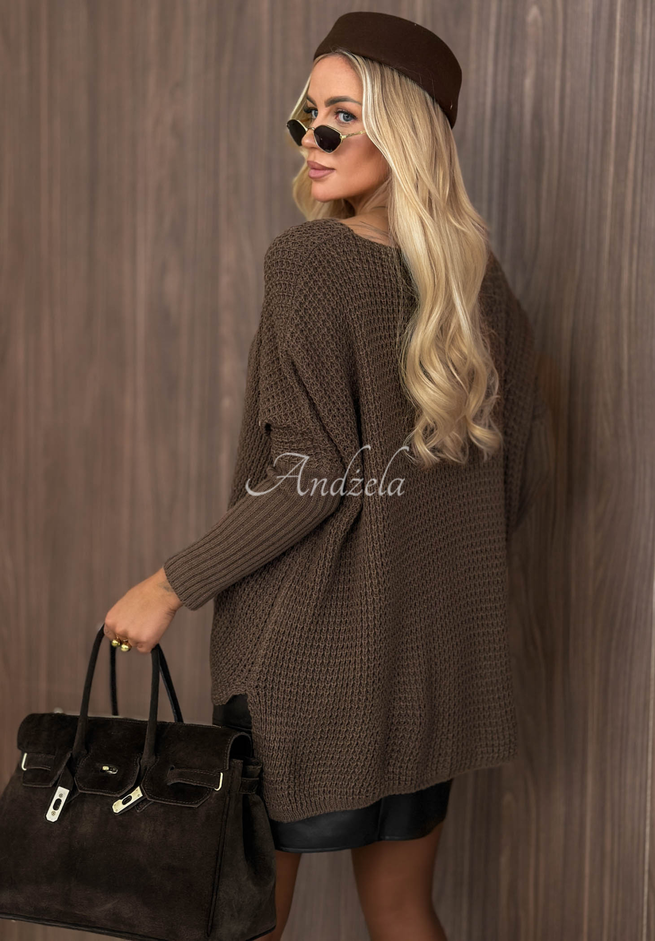 Asymetrický oversize sveter Amber Knit Mokka