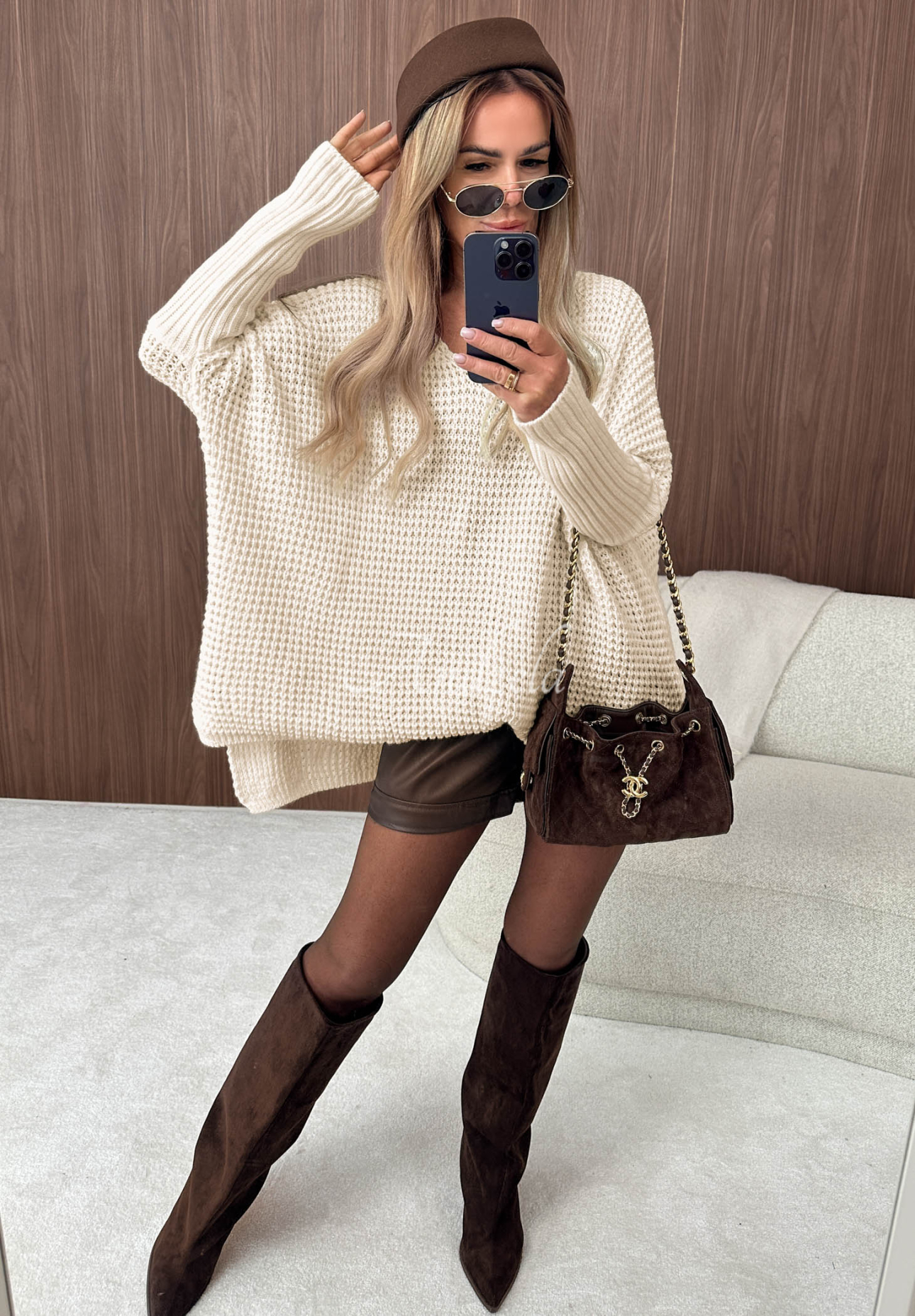 Asymetrický oversize sveter Amber Knit ecru