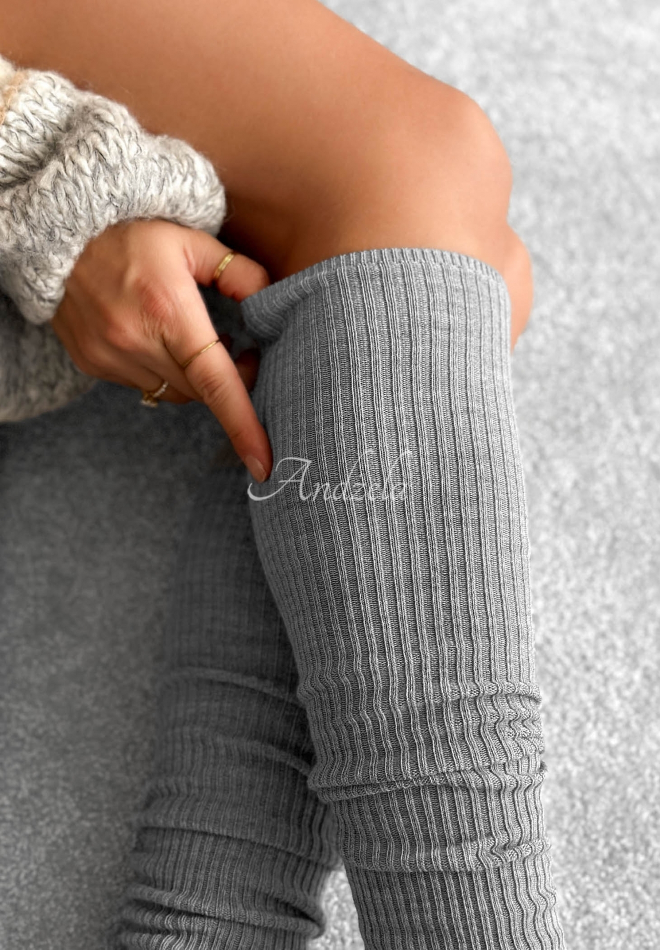 Rebrované ponožky nad kolená s vlnou merino Pretty Legs sivé
