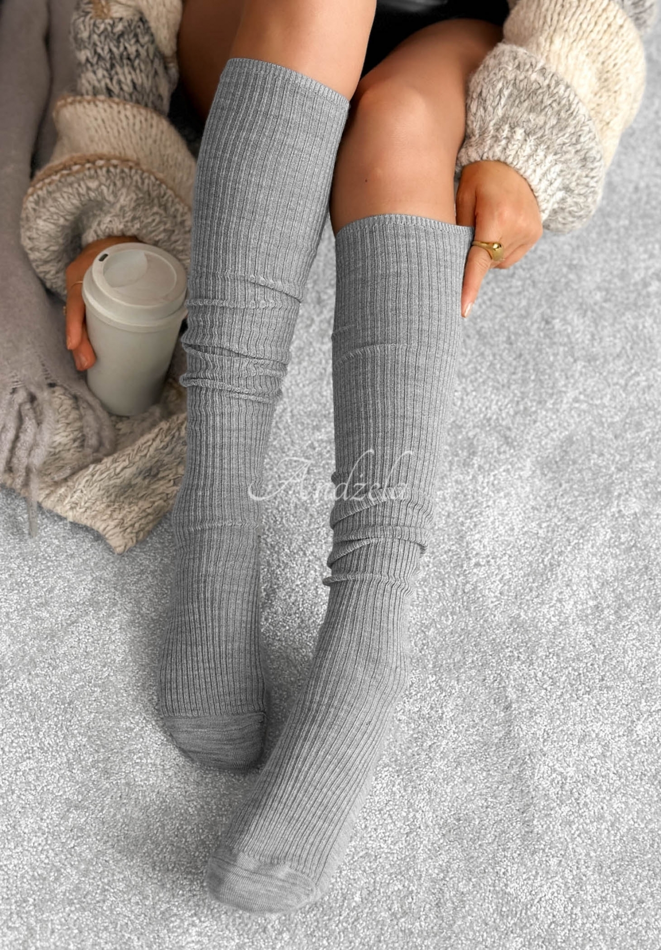 Rebrované ponožky nad kolená s vlnou merino Pretty Legs sivé
