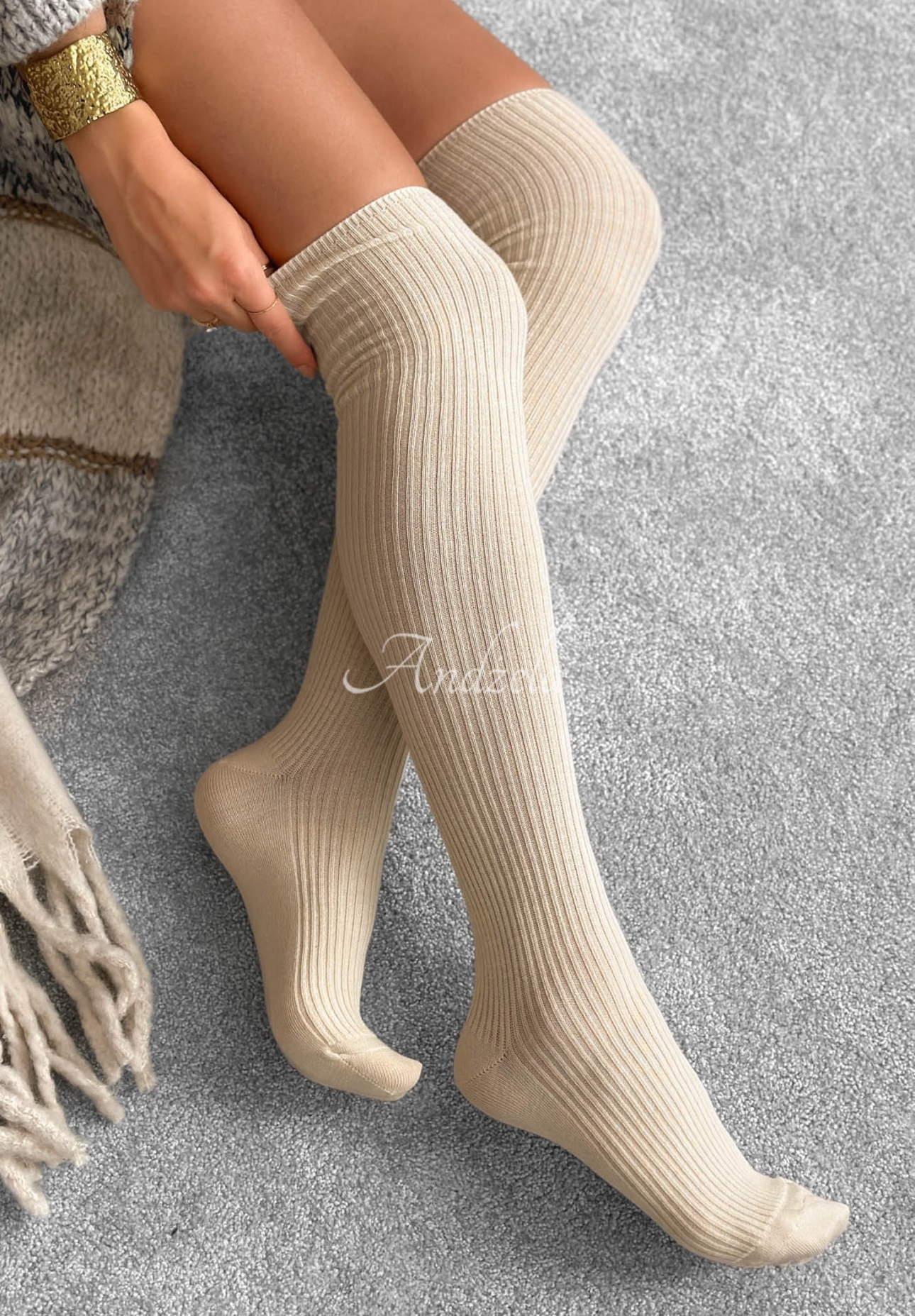 Rebrované ponožky nad kolená s vlnou merino Pretty Legs ecru
