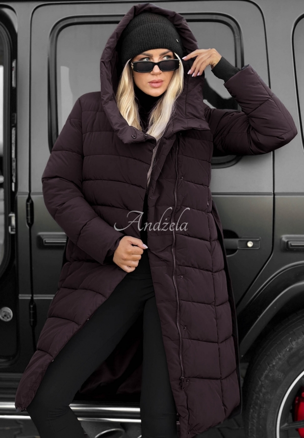 Dlh&aacute; pre&scaron;&iacute;van&aacute; bunda s kapucňou a opaskom Snow Empress čučoriedkov&aacute;