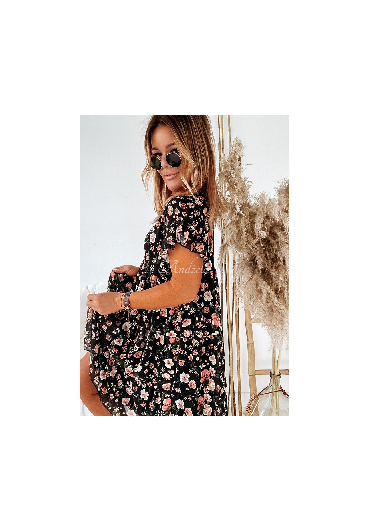 Kvetované šaty Bellarose čierna